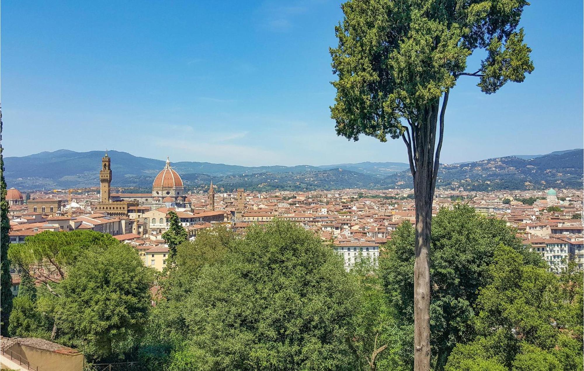 Awesome In Firenze With Wifi Apartamento *